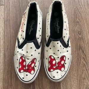 Disney Parks Minnie Mouse Slip On Shoe 9